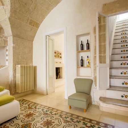 Explore The Historic City On Foot From An Old Town House Лечче Екстер'єр фото